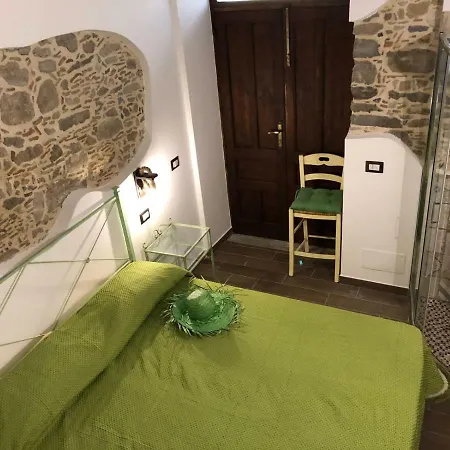 Apartment Al Castello San Piero Patti